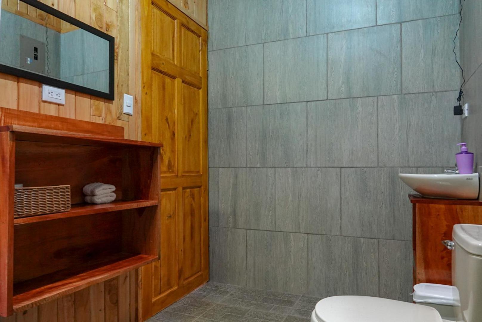 Cabana Indira Monteverde Екстериор снимка